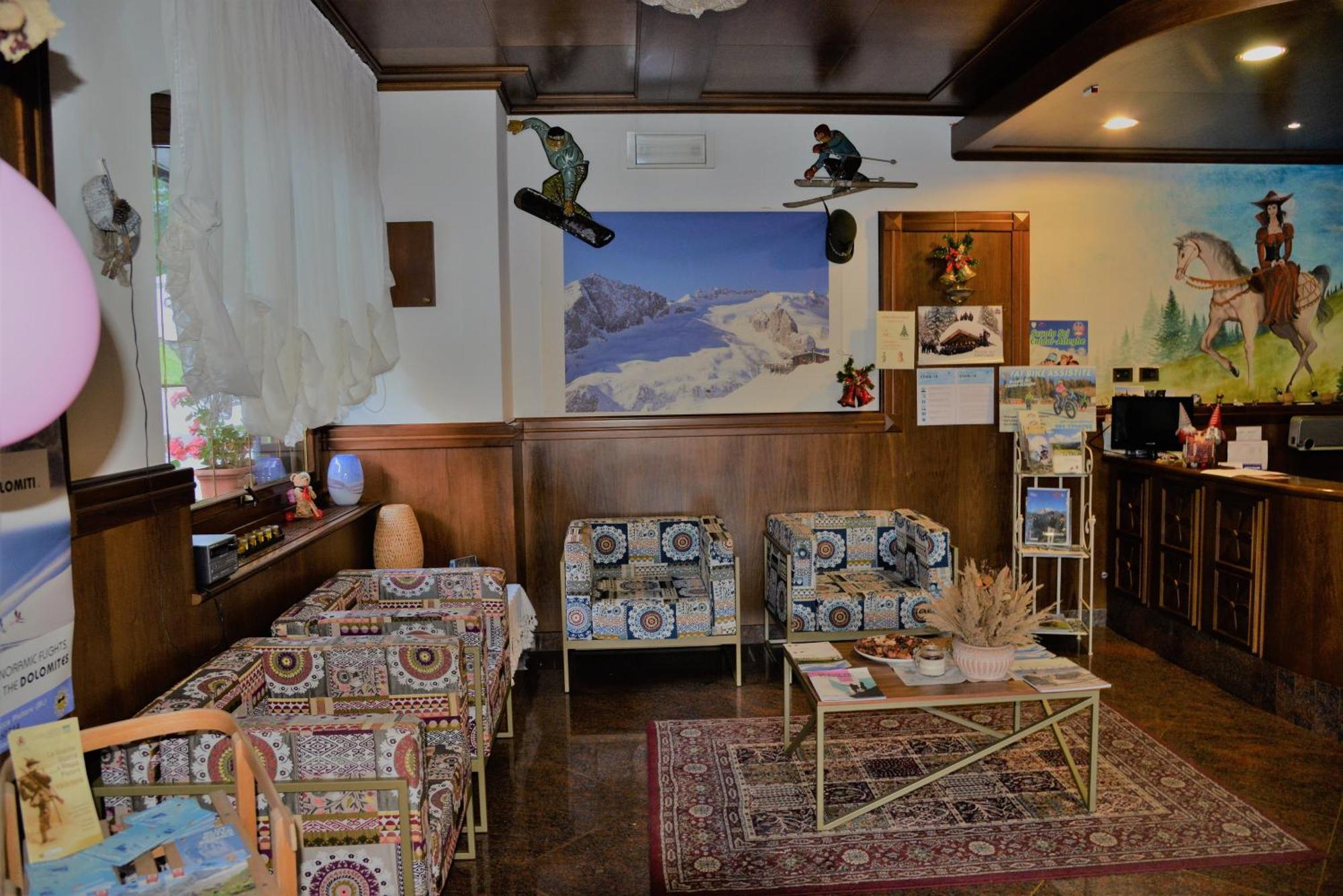 Hotel Marianna Rocca Pietore Esterno foto
