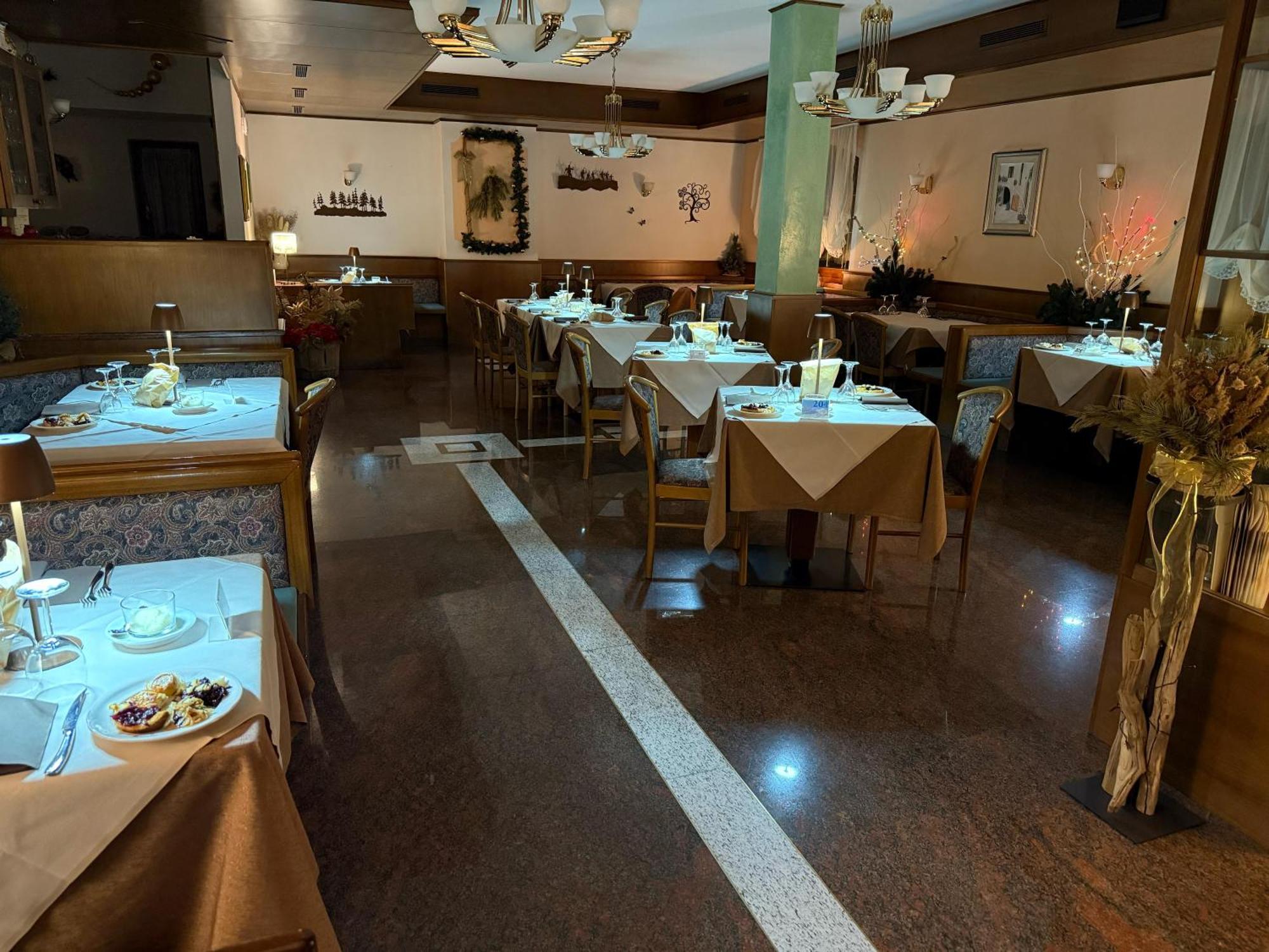 Hotel Marianna Rocca Pietore Esterno foto